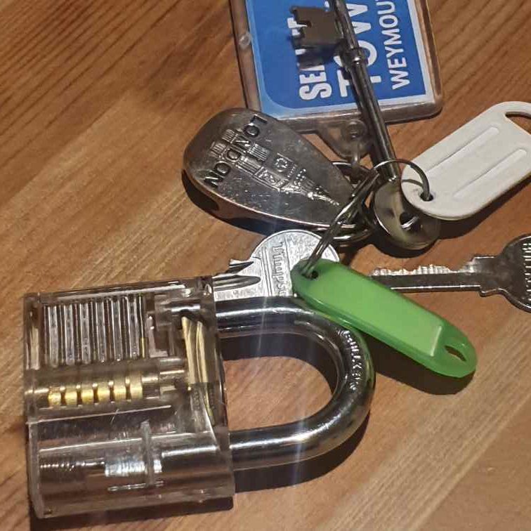 padlock and bunch of keys